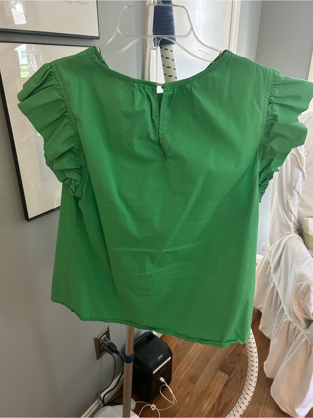 Strut and Bolt Green Ruffle Sleeve Cotton Top - Picture 3 of 5